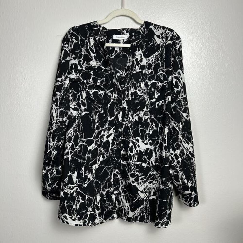 Calvinโ Klein Womenโs Button Up Top Size 2X Abstract Artsy Business Casual